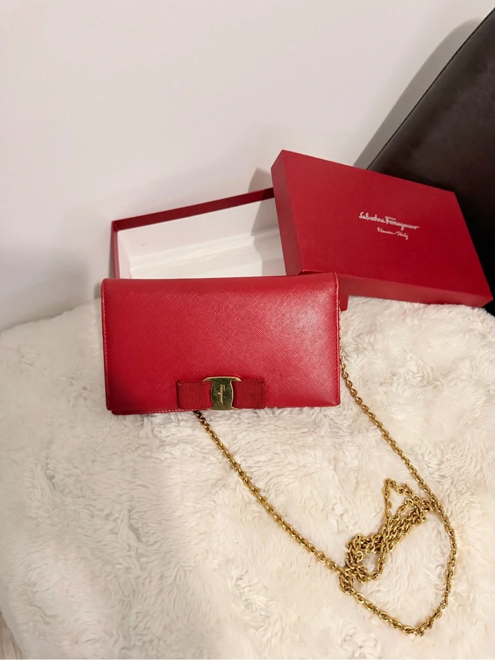Salvatore Ferragamo Red Leather Vara Bow Chain Crossbody